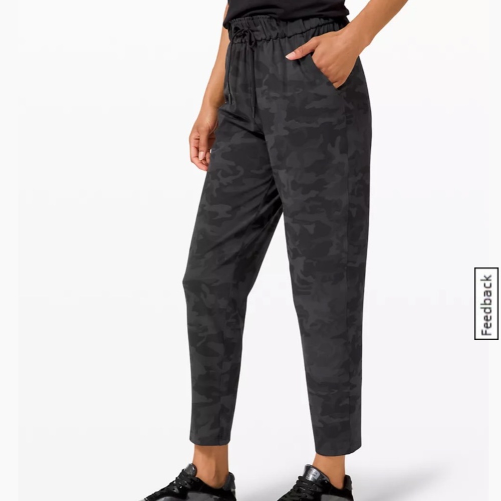 Lululemon Stretch High Rise 7/8 Length Pant 25" size 2
